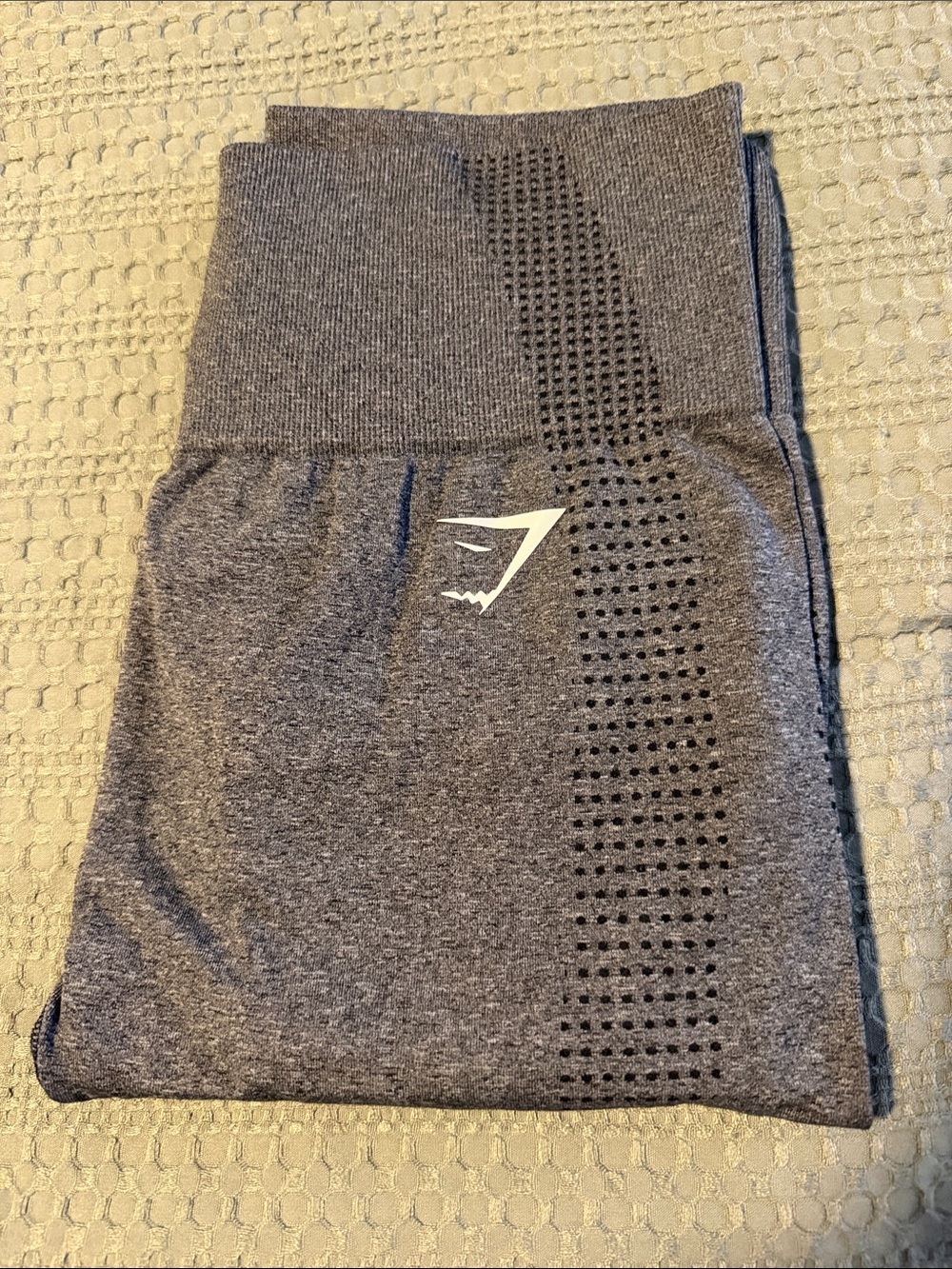 Gymshark Men’s Charcoal Grey Seamless Training Shorts